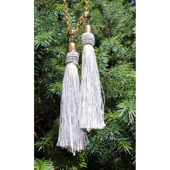 Unbranded Jewelry - Gold-tone Boho Gypsy earrings with Gold Post Silver Gray Tassel